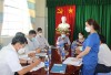 Đoàn kiểm tra làm việc tại Trạm Y tế phường Hưng Lợi, quận Ninh Kiều.