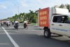 Địa phương thông báo trước cho người dân ở khu vực biết rõ ngày giờ phun để họ phối hợp với ngành Y tế, mở các cửa ra vào để thuốc bay vào nhà diệt muỗi.