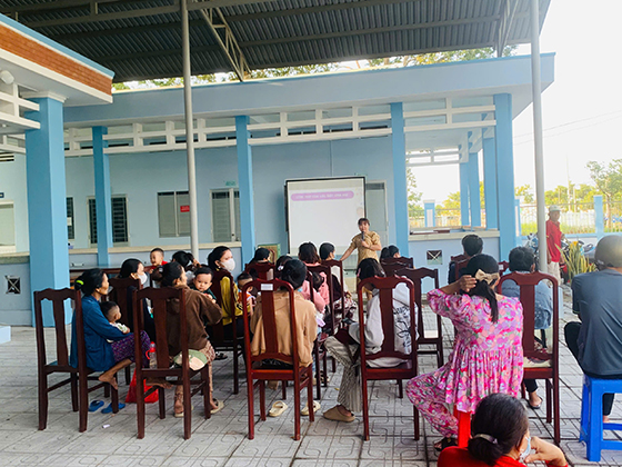 Khoa Sức khỏe sinh sản, Trung tâm Kiểm soát bệnh tật thành phố Cần Thơ tổ chức truyền thông chăm sóc dinh dưỡng 1.000 ngày đầu đời và hưởng ứng Tuần lễ “Làm mẹ an toàn” năm 2025 tại 04 xã, phường